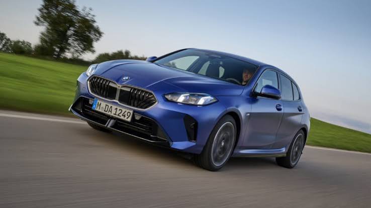 BMW 120 — 1/5
