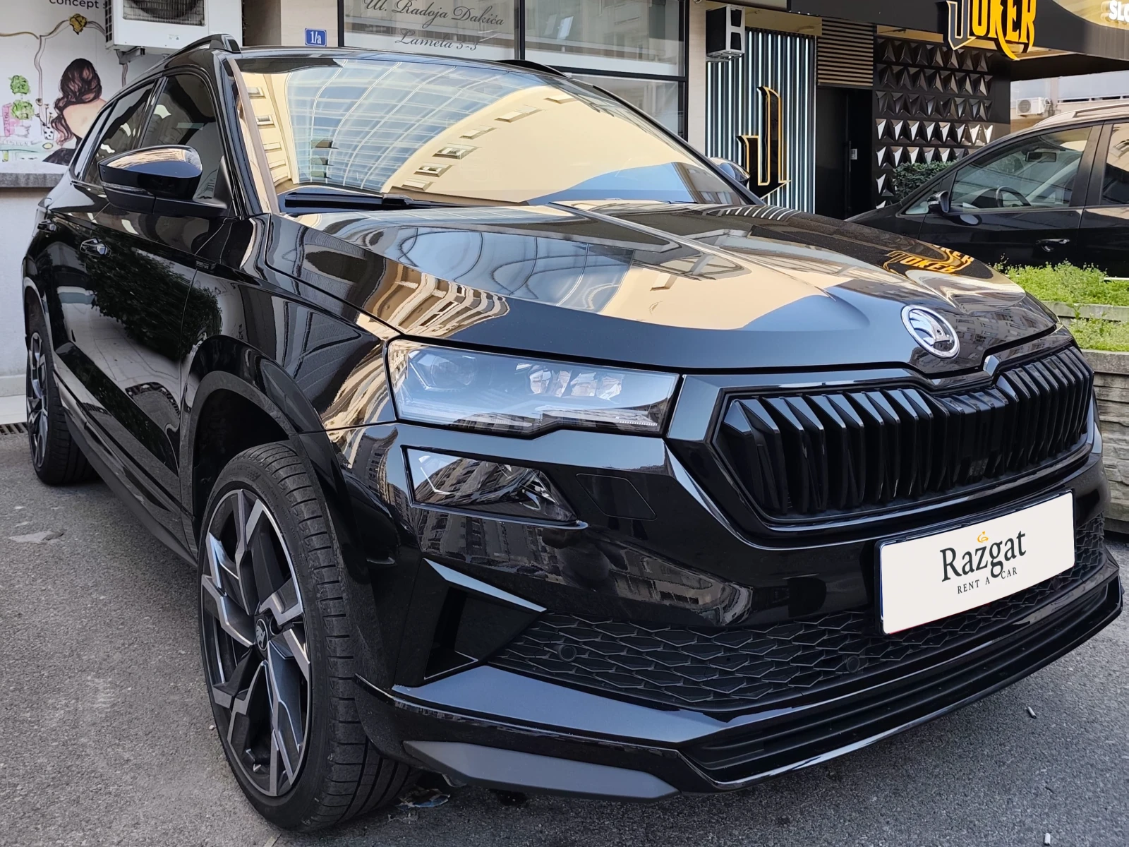 Skoda  Karoq — 1/2