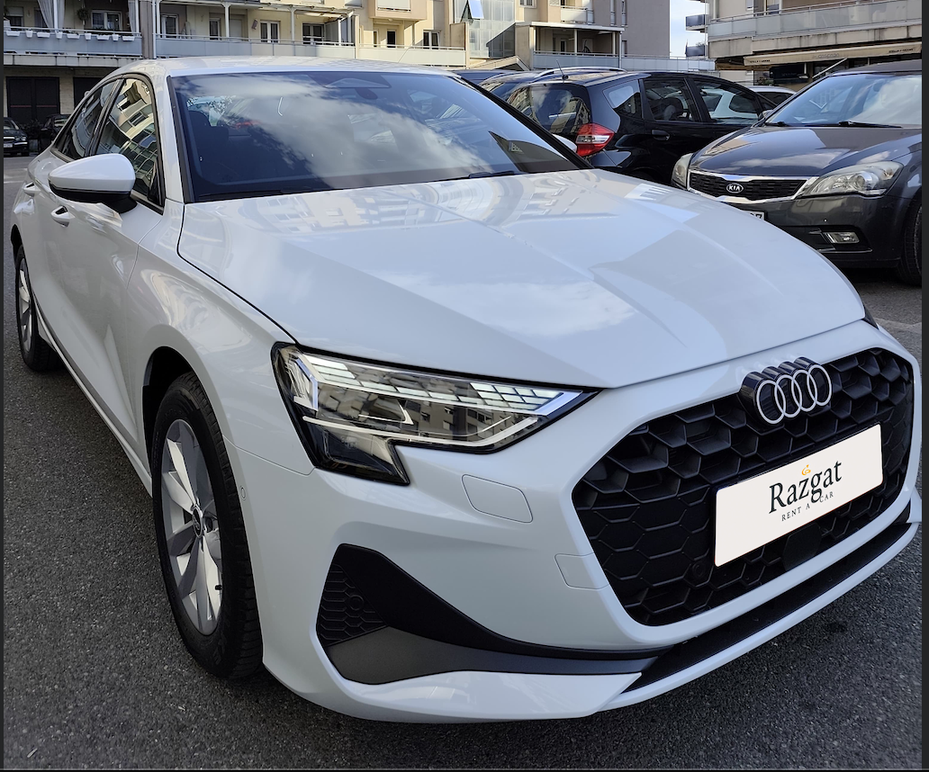 Audi A3 — 1/2