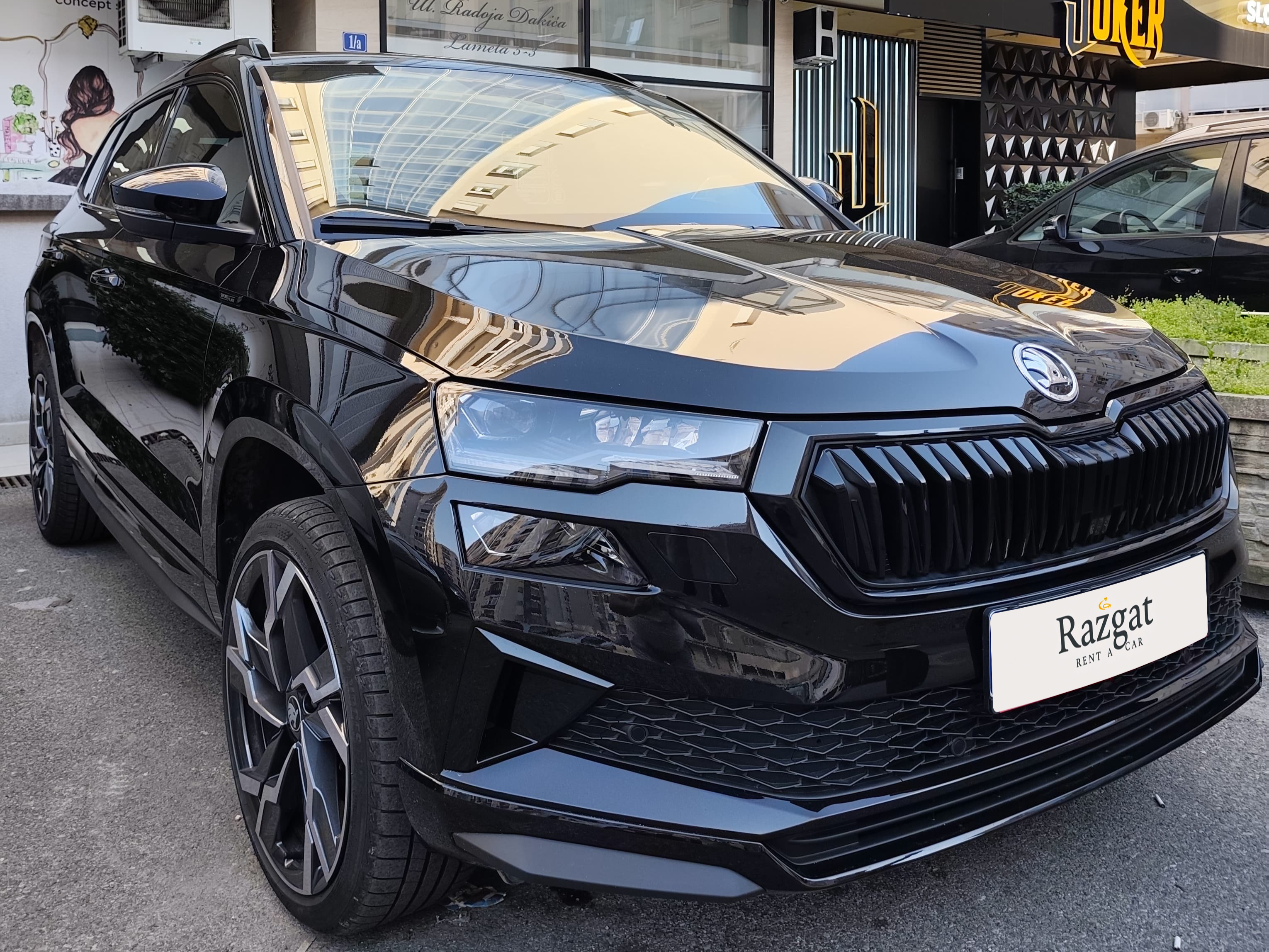 Skoda  Karoq — 1/2