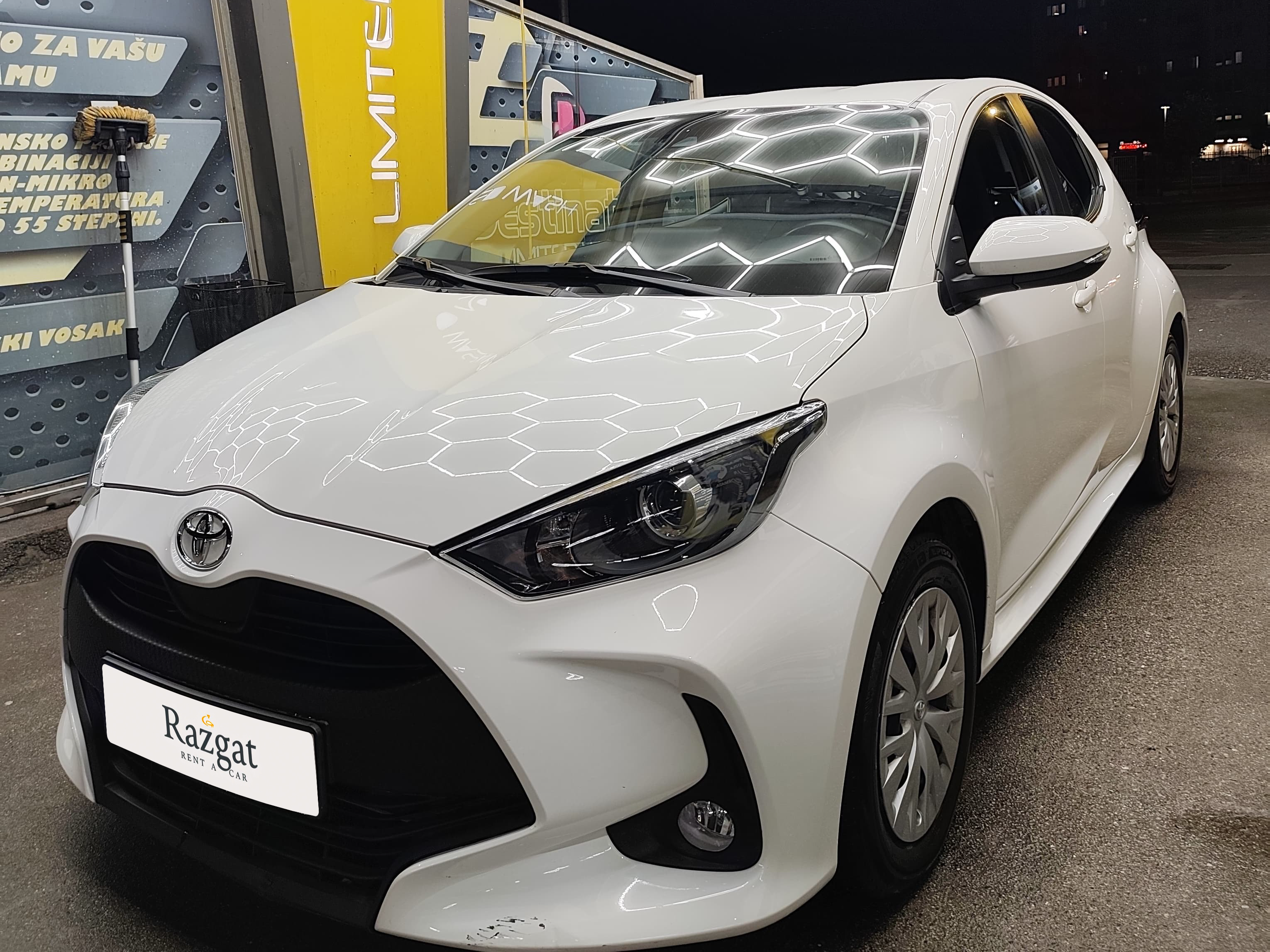 Toyota Yaris — 1/2
